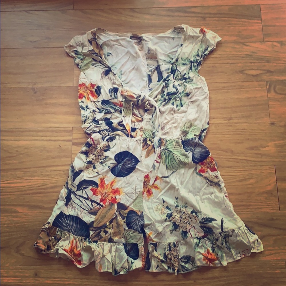 Vintage Adorable Romper with Ruffle Detailing